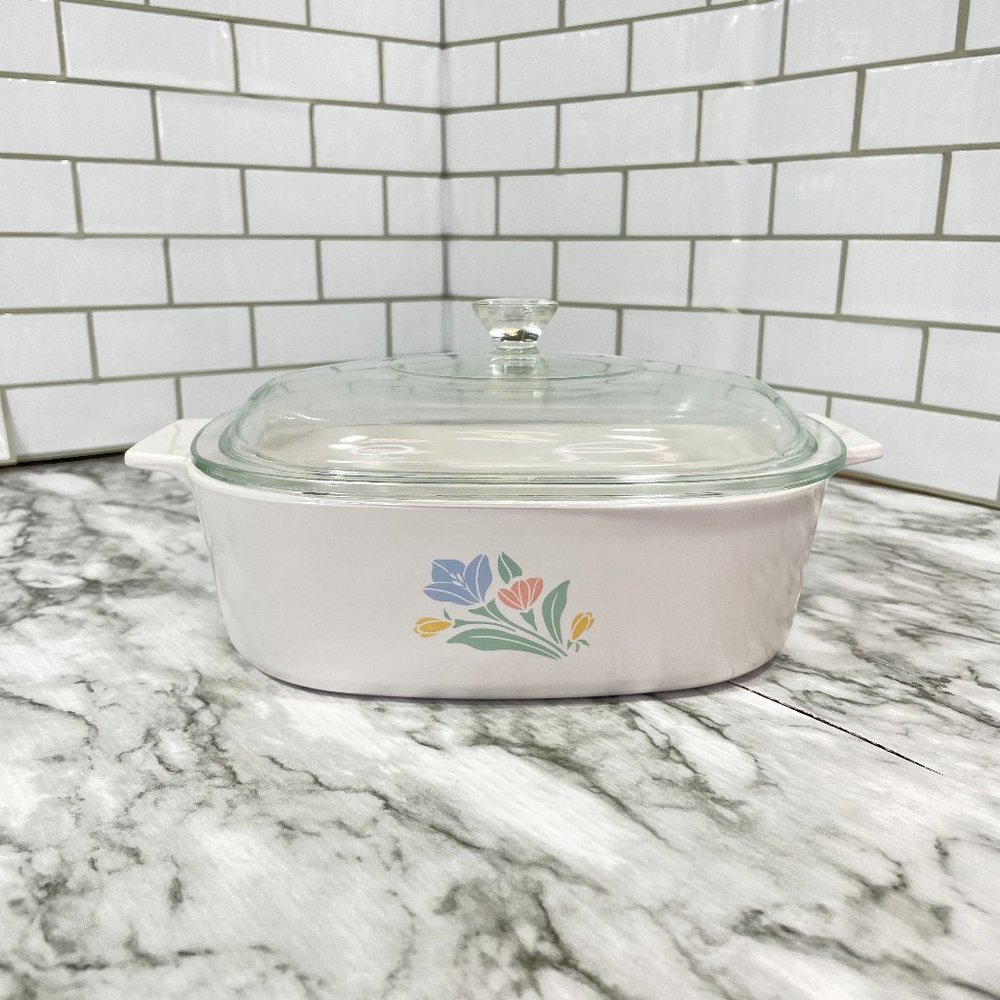 Vintage Corning Ware Friendship Casserole Dish 2 Liter W/Lid Pastel Flowers